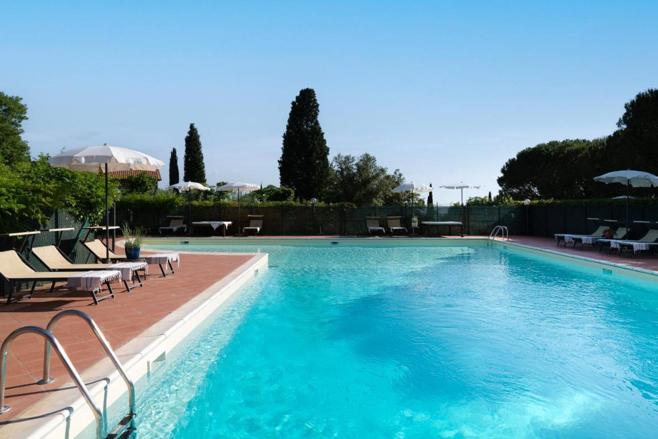 Buccia Nera Villa Chiassa Superiore Bagian luar foto