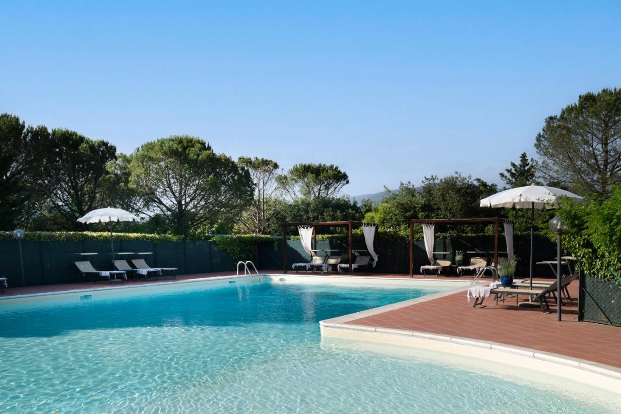 Buccia Nera Villa Chiassa Superiore Bagian luar foto