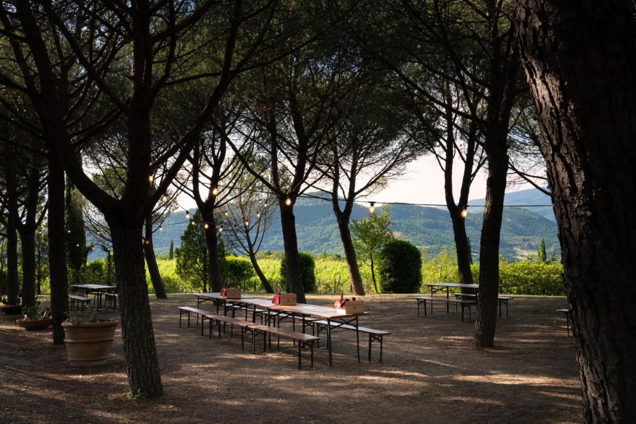 Buccia Nera Villa Chiassa Superiore Bagian luar foto