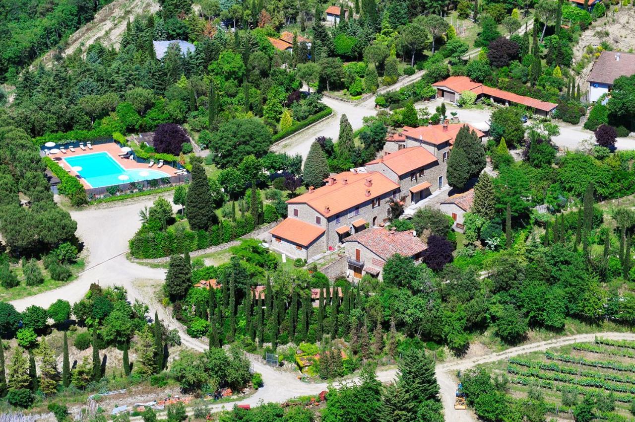 Buccia Nera Villa Chiassa Superiore Bagian luar foto